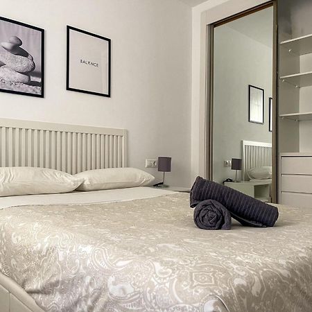 Central & Beautiful Apartment By Dv Properties #P2 Málaga Eksteriør billede